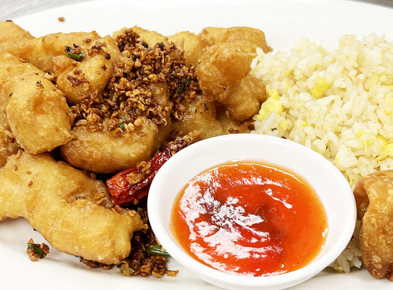 #Golden Fried Sole Fillet with Garlic